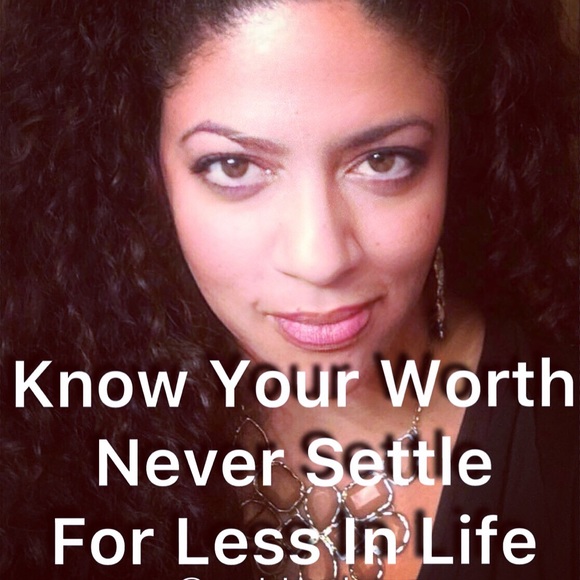 Welcome To My Boutique 💐 Poshmark Ambassador - Picture 7 of 7